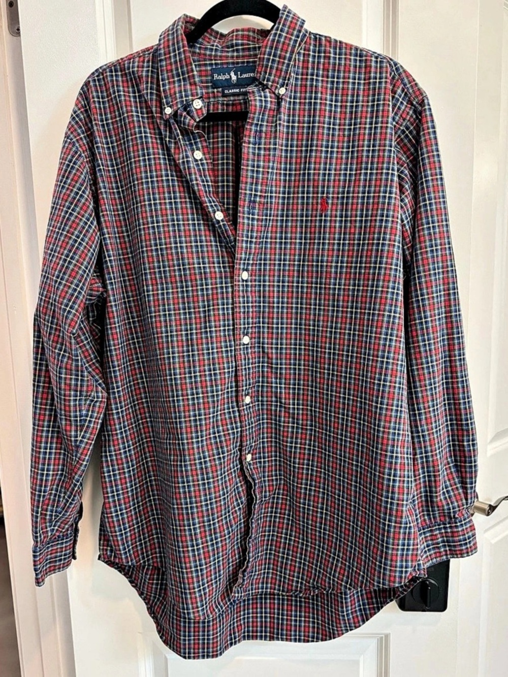 Ralph Lauren Classic Fit Plaid Button Down in Blue & Red Large Like New